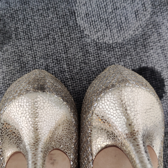 Jimmy Choo Peep Toe Metallic Heels - 41 - Picture 15 of 15